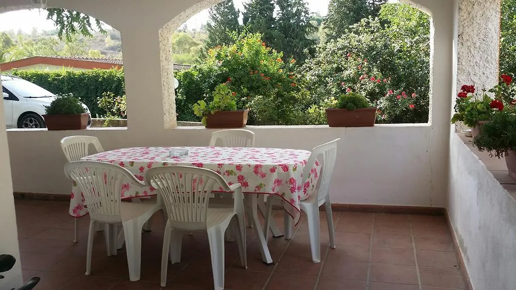 Вилла Chalet Delle Rose Sant Isidoro